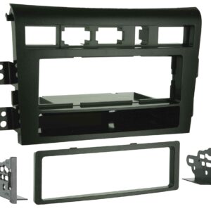 Metra 95-8250 Double DIN Dash Kit for Select 2015 Up Toyota Sienna Vehicles 